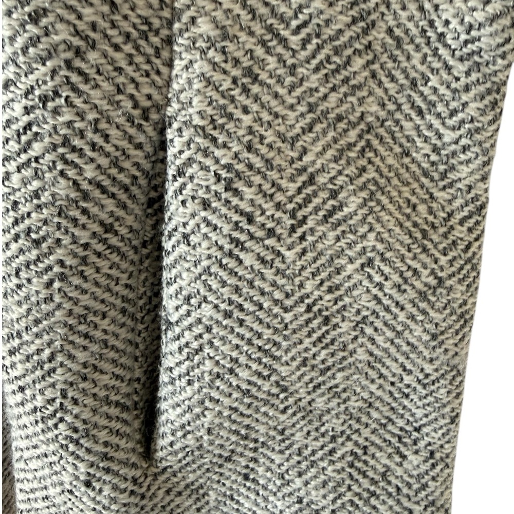 Vici Herringbone Blazer Coat Women’s M Grey Tweed Belted Jacket Chic Workwear - Picture 6 of 7